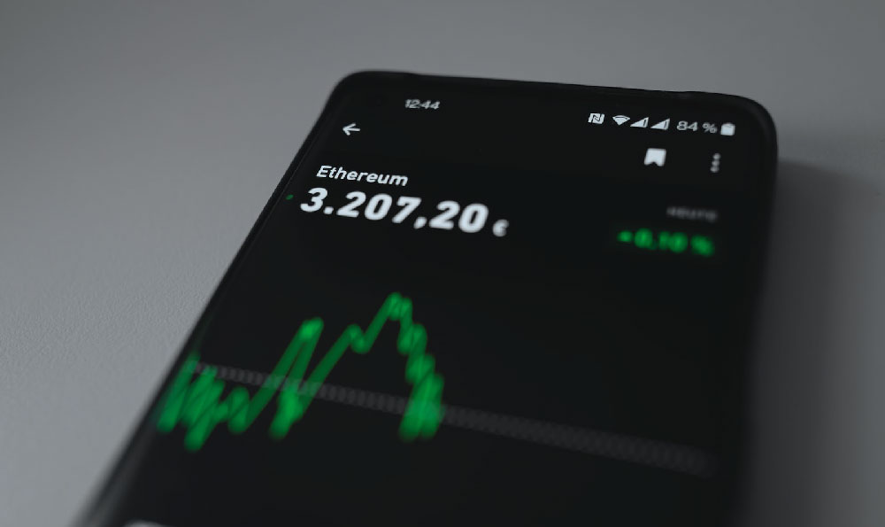 Is Bank of America Stock Worth Buying? Should You Invest Now?