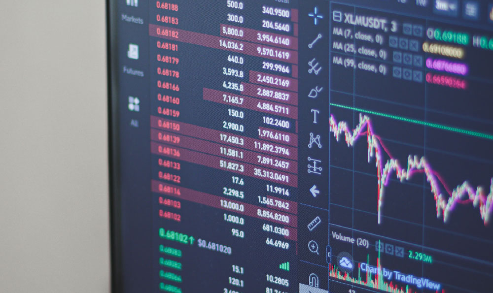 Which type of law makes the most money? And what are the key factors that determine earning potential in law?
