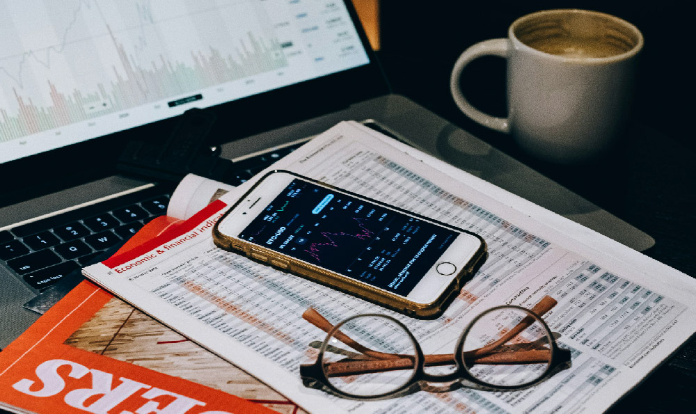 Investing in Your 401(k): Smart Move or Risky Business?
