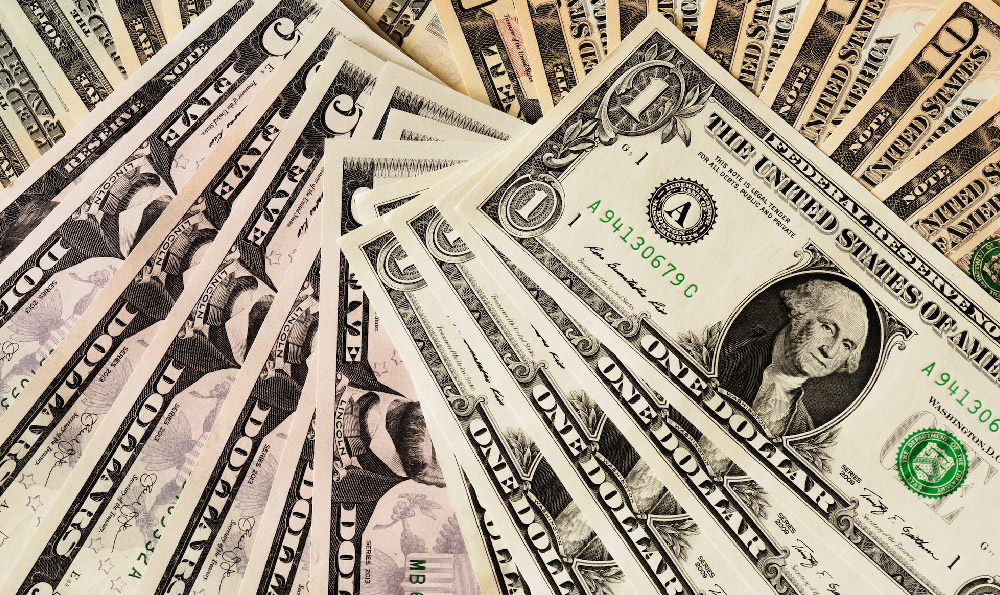 How Much Do NFL Refs Earn? What's Their Salary?