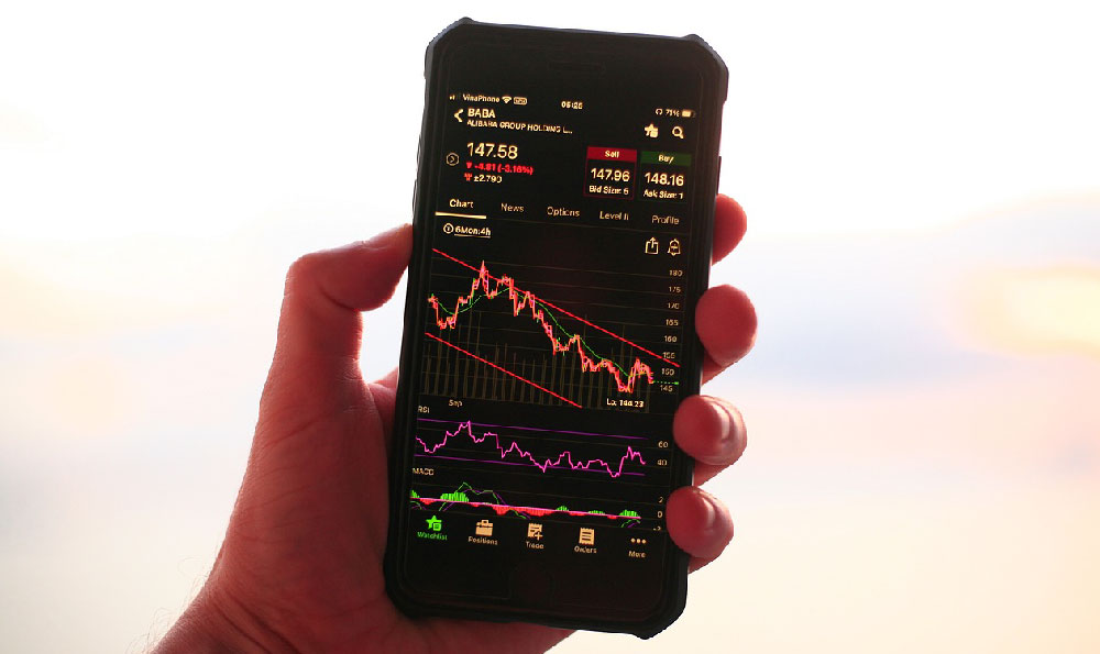 How to Profit from Uber Eats: What Strategies Work, and How Much Can You Earn?
