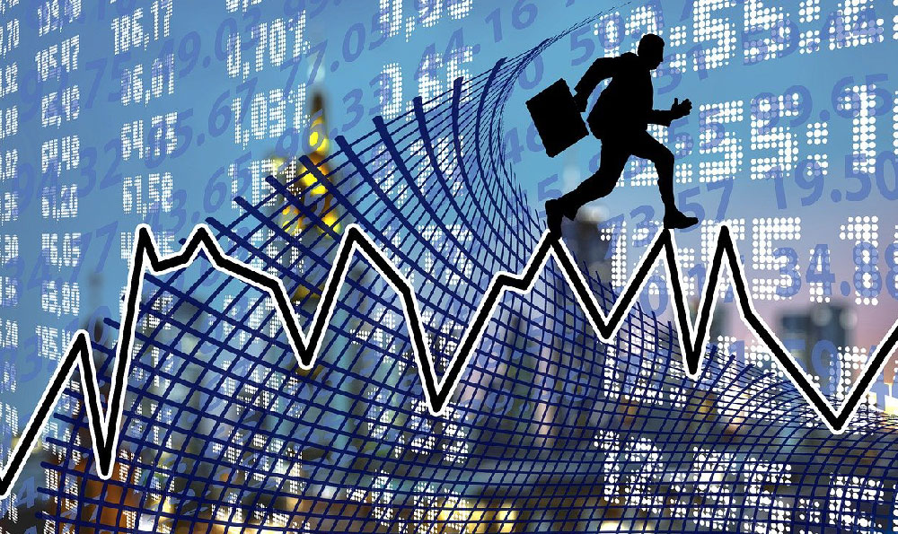 Are Index Funds Really a Bad Investment? What Are the Risks?
