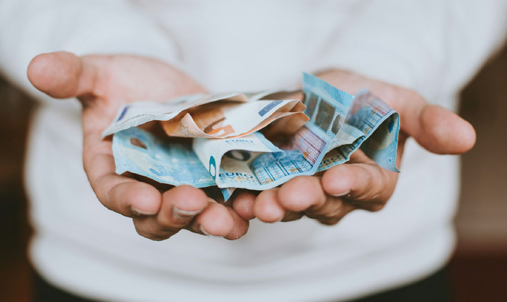 How Much Does Kai Cenat Earn? What is Kai Cenat's Net Worth?